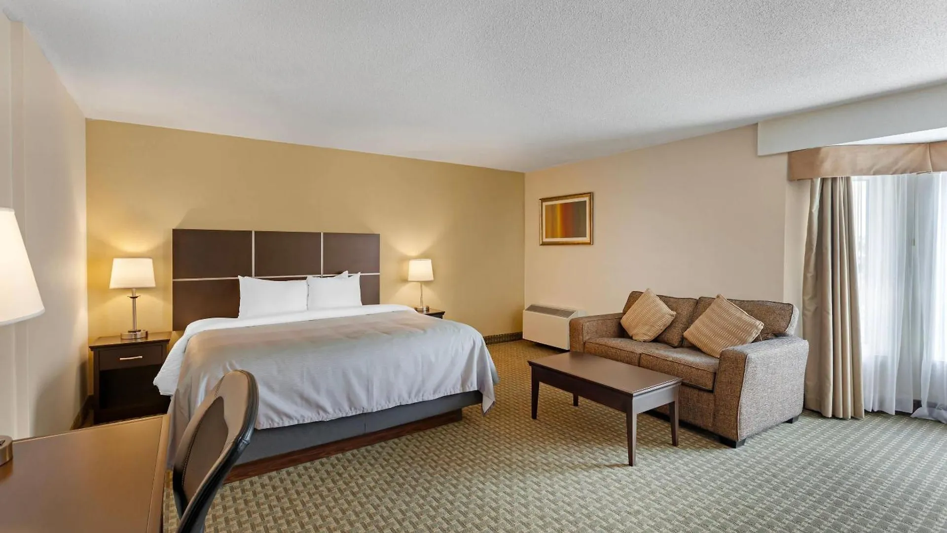 15 Top-Rated Airport Hotels Close to International Centre Bingo