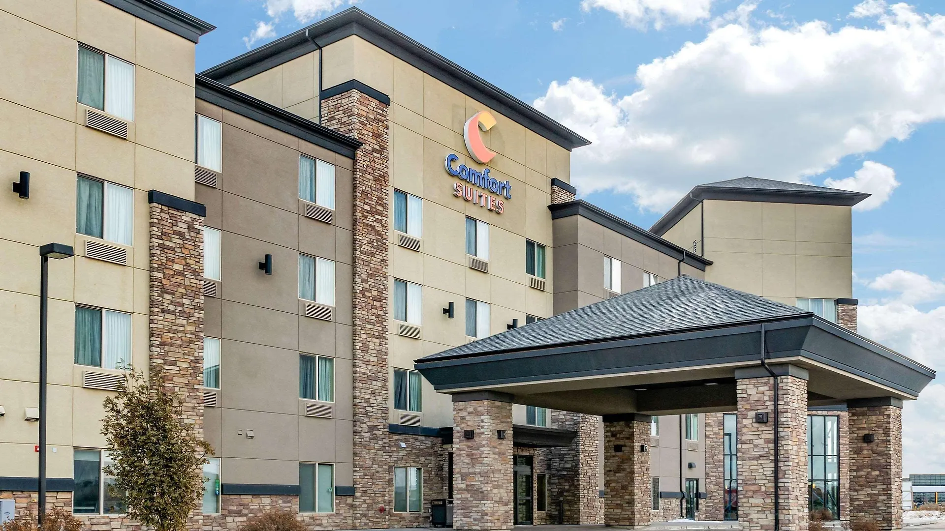 4 Business Hotels Near Saskatoon Zoo Worth Booking