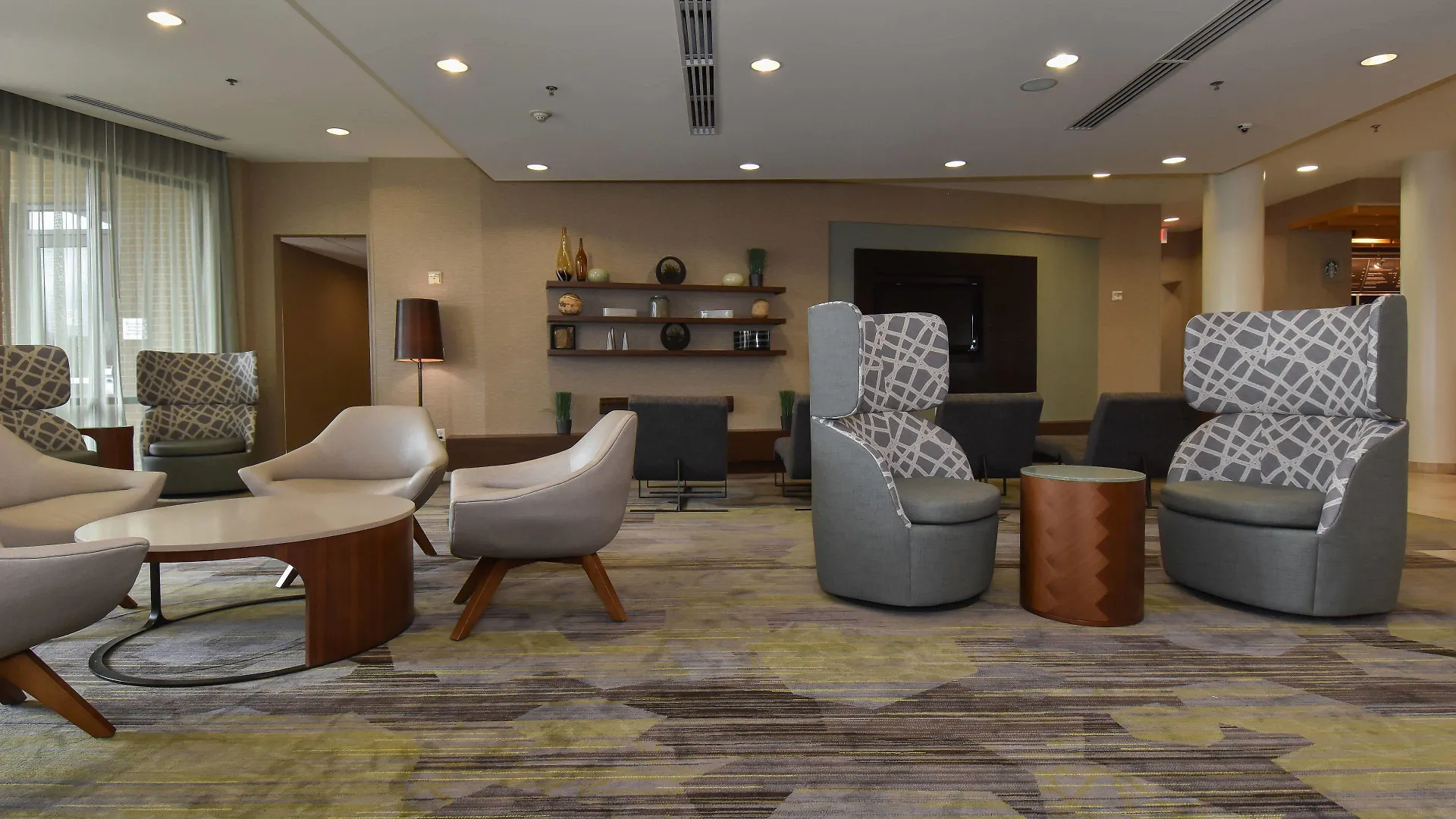 5 Business Hotels Close to NASCAR Speedpark in Concord