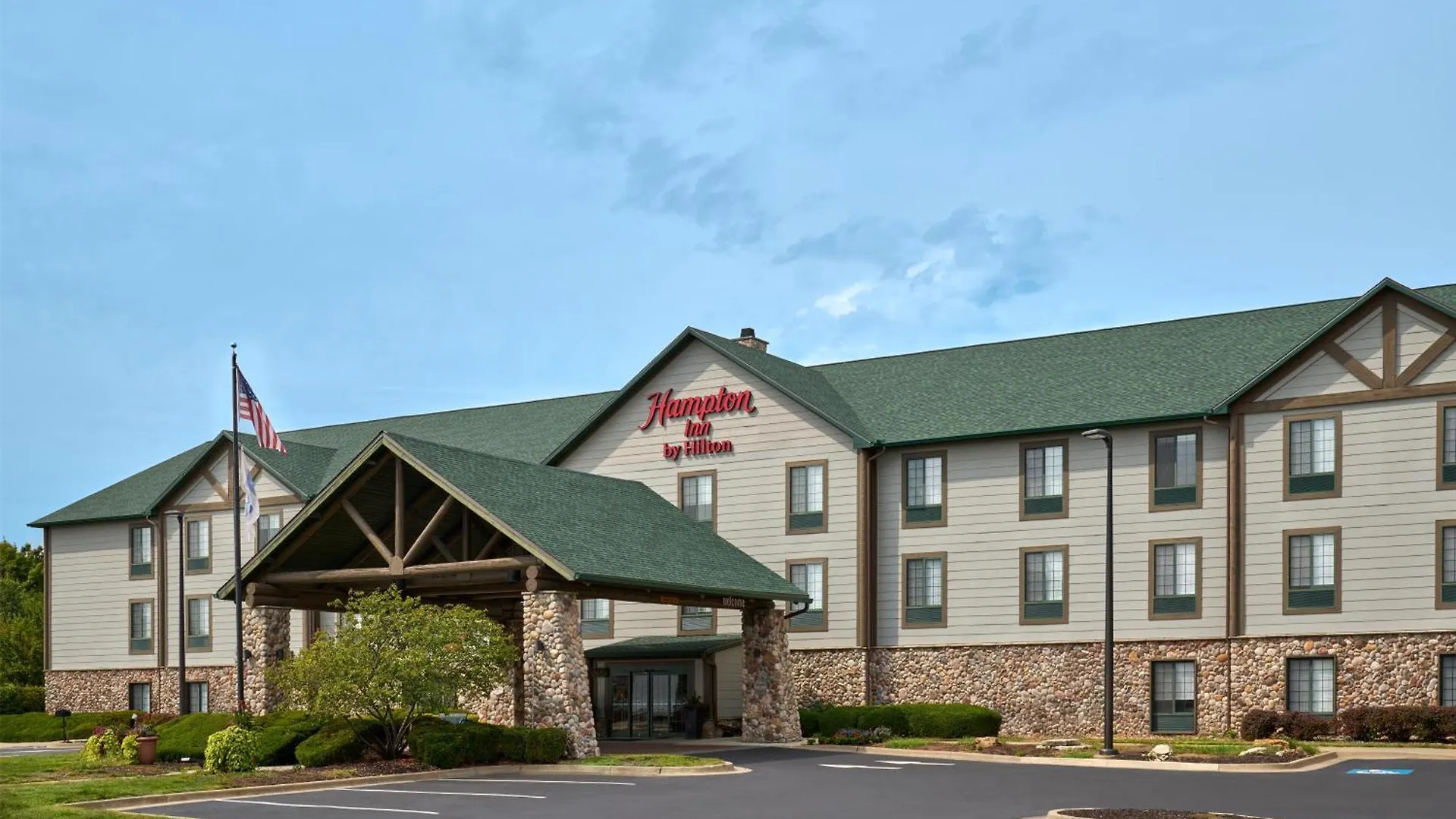 4 Top-Rated 3-Star Hotels Close to Schlitterbahn Kansas City