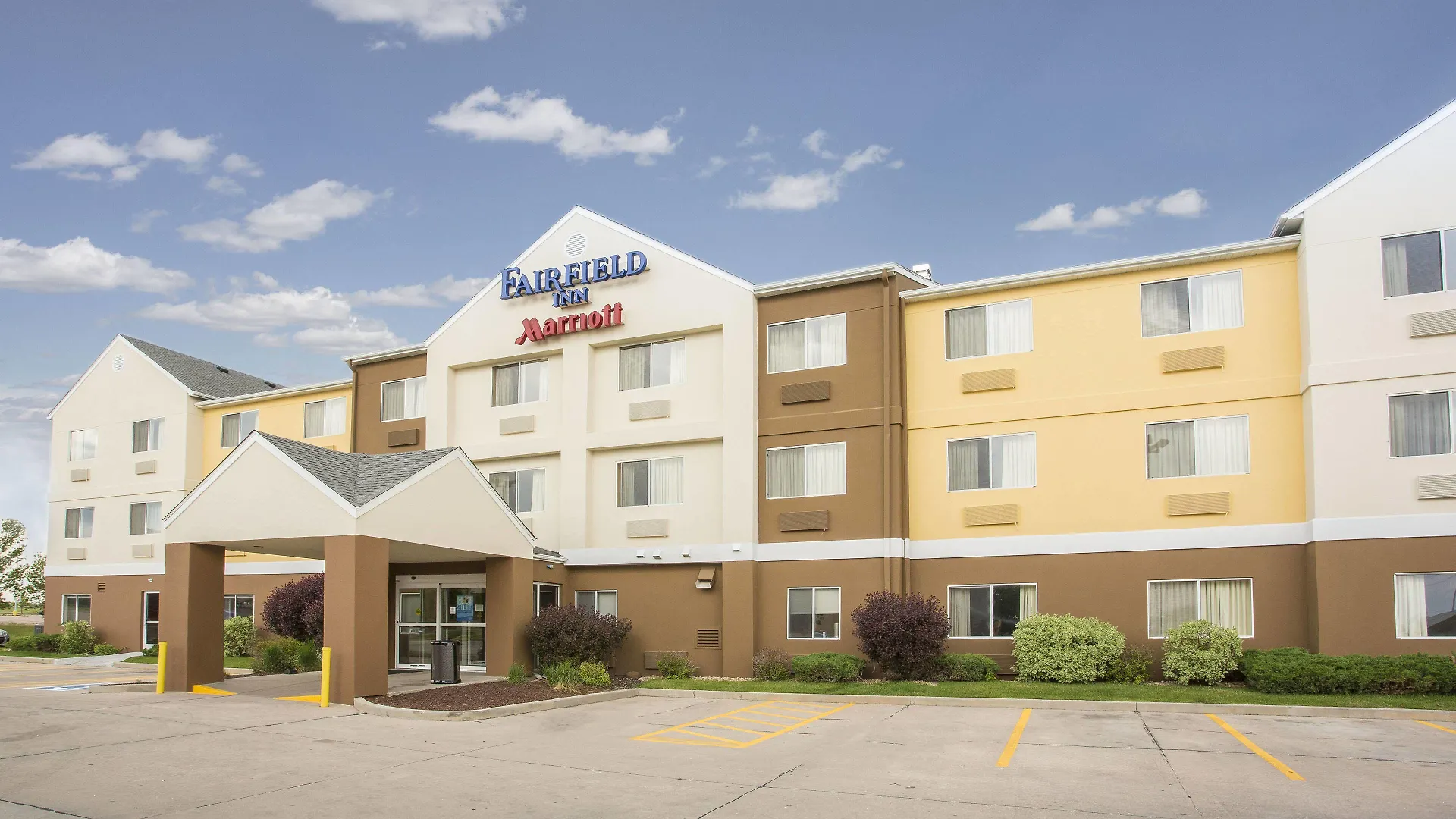 4 Fairfield Inn Hotels in Colorado That Stand Out