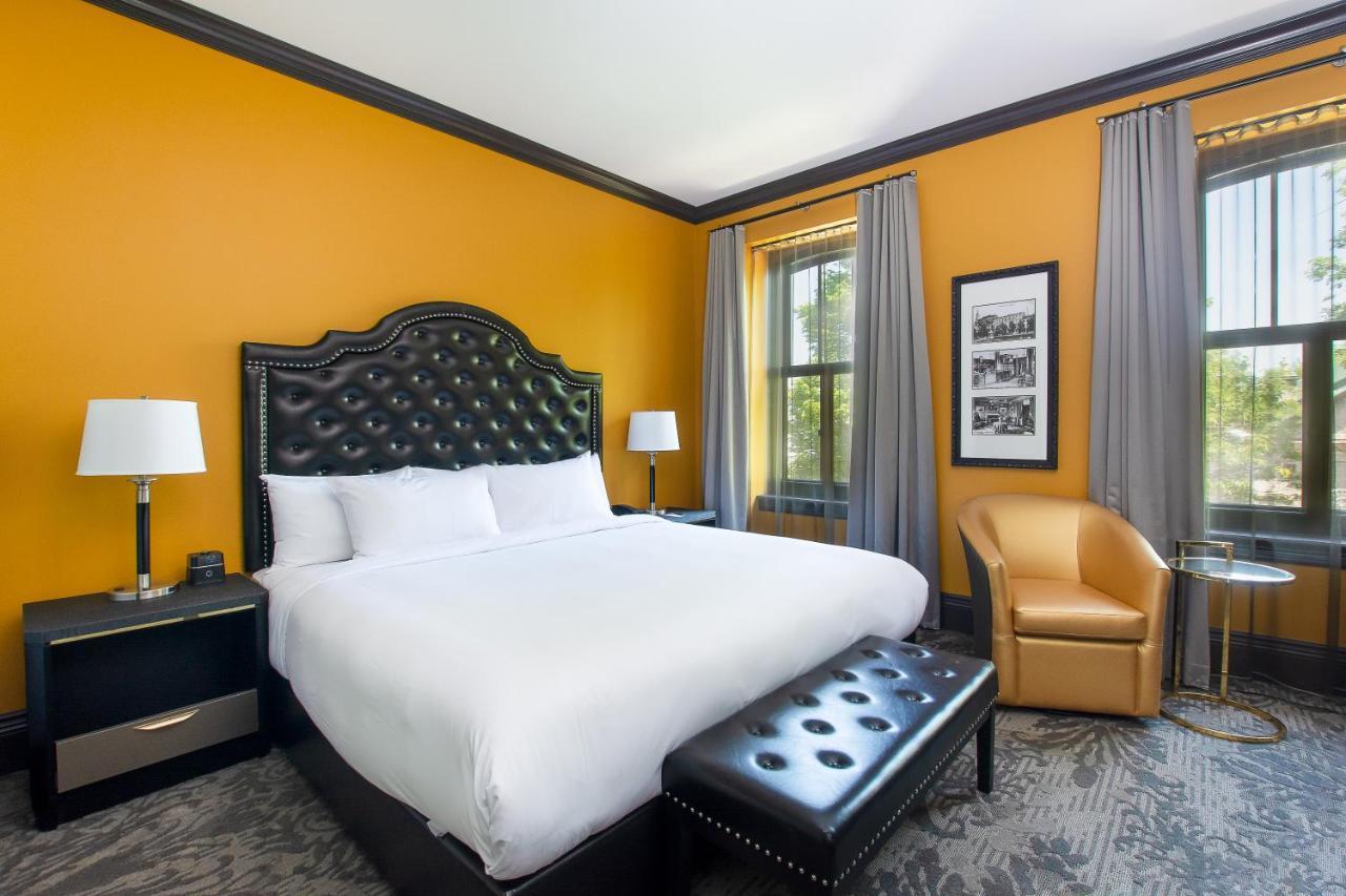 12 Top-Rated Central Hotels on Saint-Jean Street, Quebec City